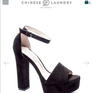 Chinese Laundry Womens Avenue 2 Black Suede Heels